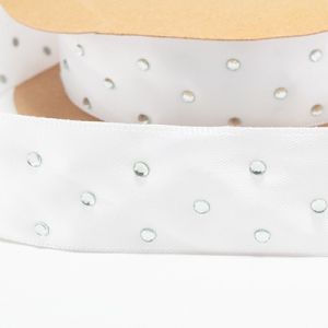 Атласна стрічка зі стразами 2,5 см біла