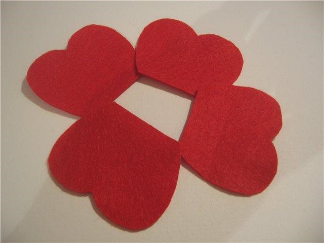 Брошка з фетру своїми руками: форма пелюсток червоного маку
